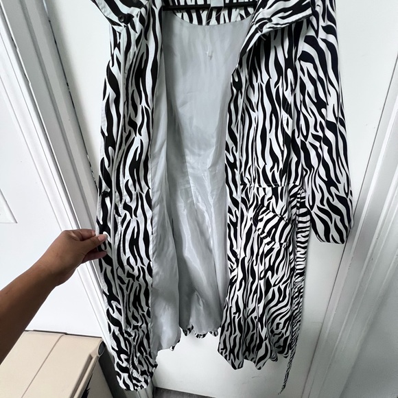 D&Y Zebra Pattern Utility Jacket - Picture 3 of 8